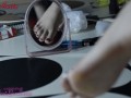 red_toe_nail_105